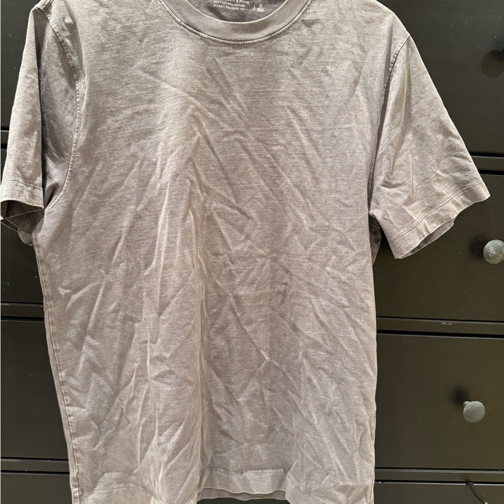 Abercrombie light Gray Men's T-Shirt distressed thick heavyweight 100% cotton